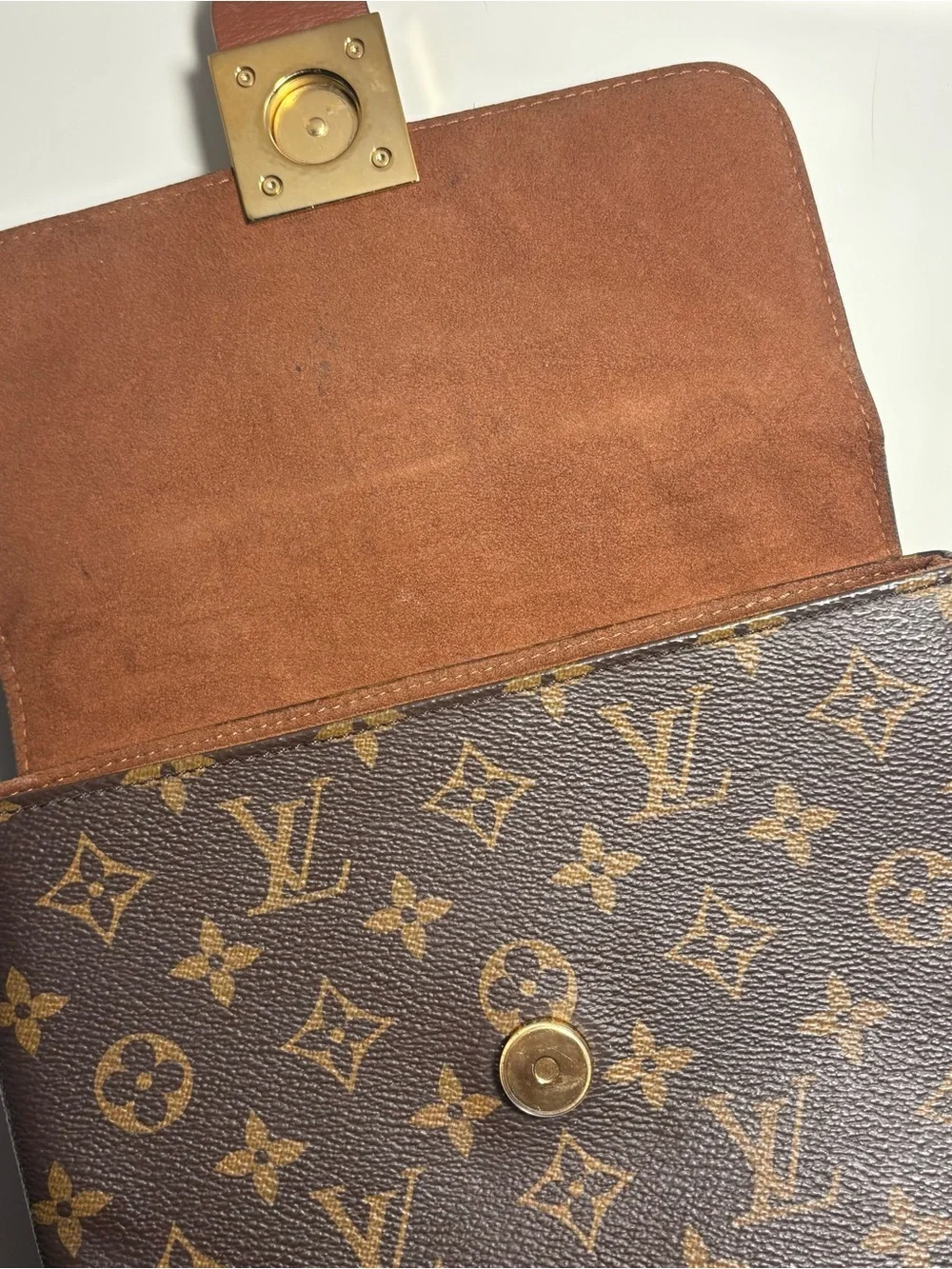 AUTHENTIC Louis Vuitton Brown Monogram Locky BB & Tan Top-Handle Satchel